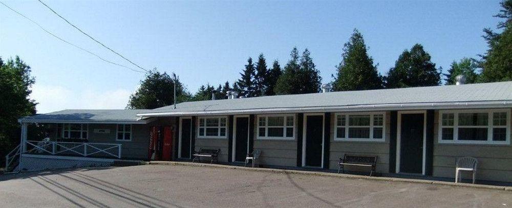 Lionstone Inn Motel & Cottages Pictou Exterior foto